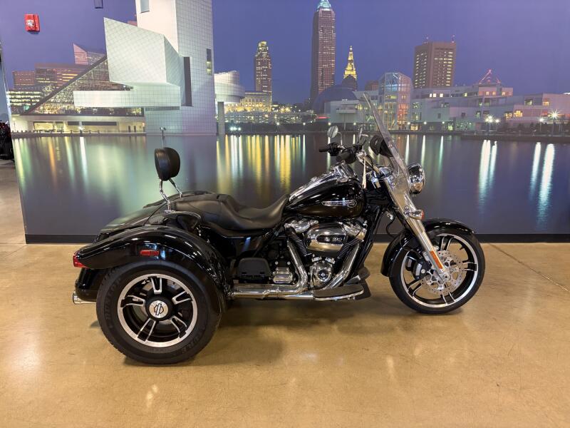 2021 Harley-Davidson® Freewheeler® FLRT