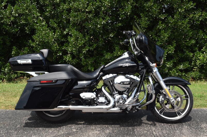 FLHXS 2016 Street Glide® Special