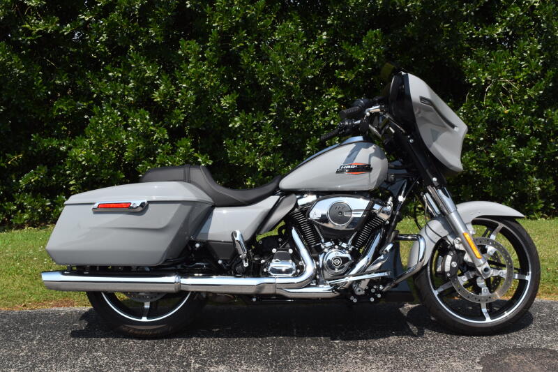 2025 Harley-Davidson® Street Glide™