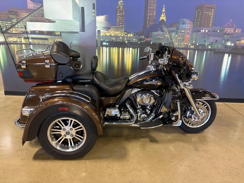 2013 Harley-Davidson® Tri Glide™ Ultra Classic® FLHTCUTG