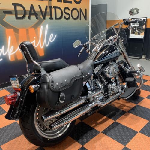 2010 Harley-Davidson Fat Boy FLSTF thumb 3