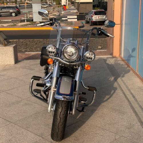 2023 Harley-Davidson® Heritage Classic Bright Billiard Blue/Billiard Gray thumb 2