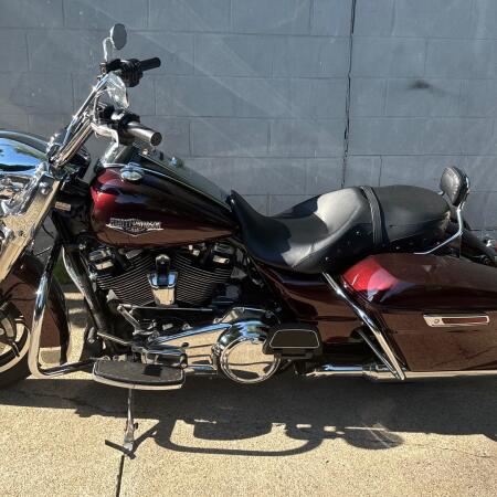 FLHR 2018 Road King® thumb 0