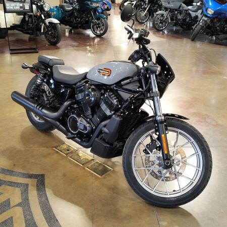 RH975S 2026 Nightster Special® thumb 3
