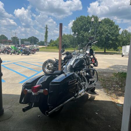 2021 Harley-Davidson® Road King® thumb 0