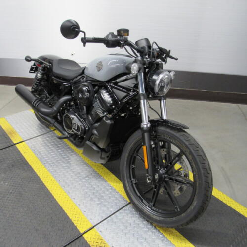 RH975 2026 Nightster® thumb 3