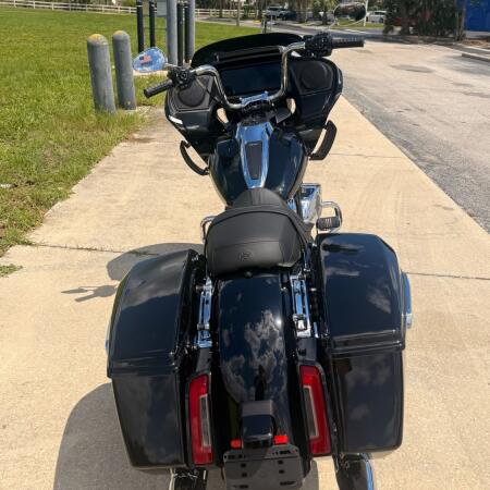 FLTRX 2026 Road Glide® thumb 1