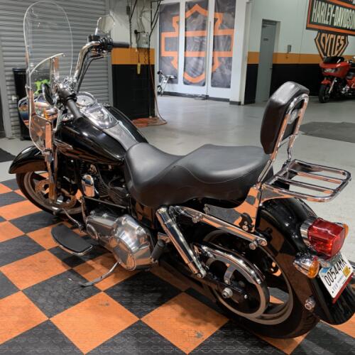 2016 Harley-Davidson Switchback FLD103 thumb 1
