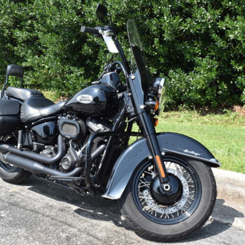2023 Harley-Davidson® Heritage Classic thumb 3