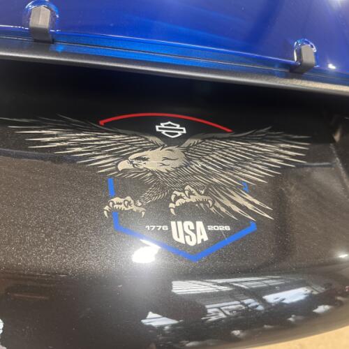 FLTRX 2026 Road Glide® thumb 2