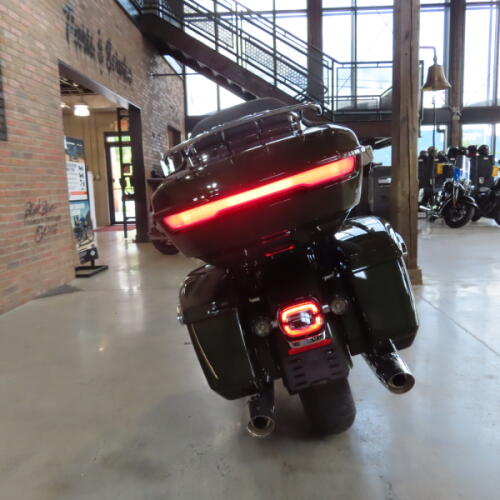 2026 Harley-Davidson® Street Glide Limited FLHXL thumb 0