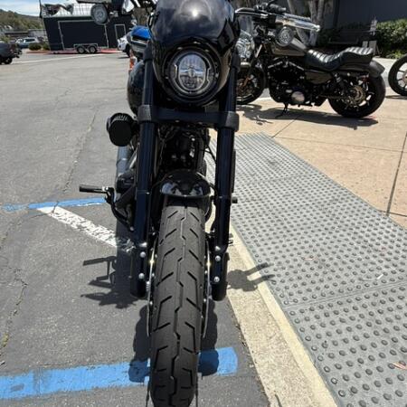 2026 Harley-Davidson® Low Rider™ S Vivid Black Black Trim thumb 2