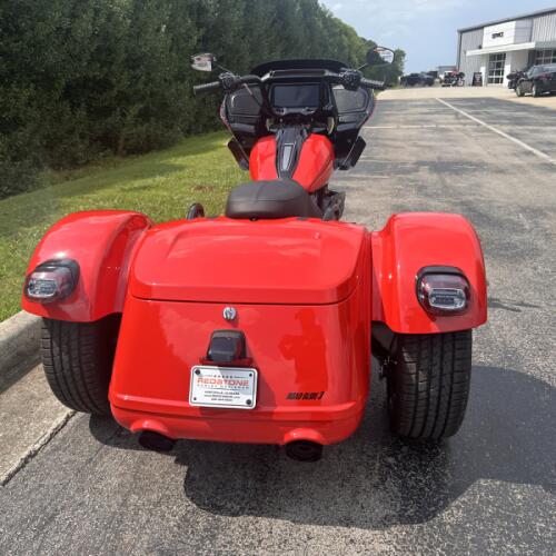 FLTRT 2026 Road Glide 3 thumb 1