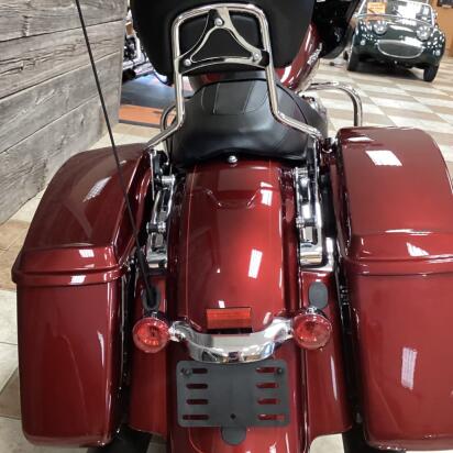 2016 Harley-Davidson® Road Glide® Special Velocity Red Sunglo thumb 1