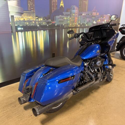 2024 Harley-Davidson® Road Glide™ FLTRX thumb 0