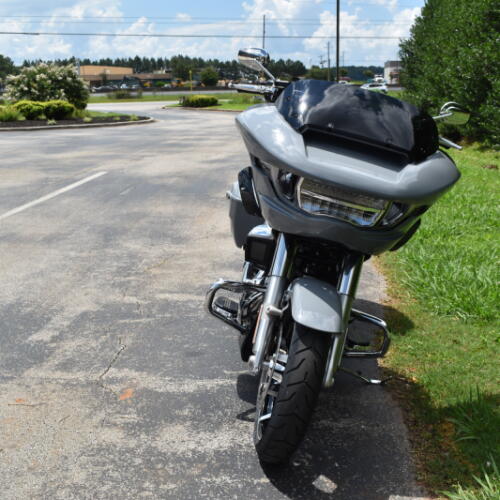 FLTRX 2026 Road Glide® thumb 2