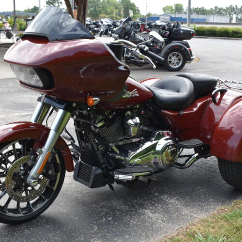 Used 2024 Harley-Davidson Road Glide 3 for Sale in Sarasota, FL thumb 1
