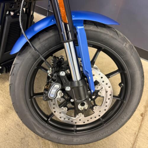2026 Harley-Davidson® Low Rider™ ST FXLRST thumb 2