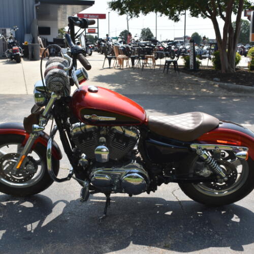 XL1200C 2013 1200 Custom thumb 0