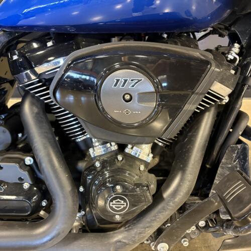 2024 Harley-Davidson® Road Glide™ FLTRX thumb 3