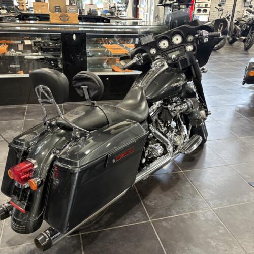 2009 Street Glide AS IS thumb 0