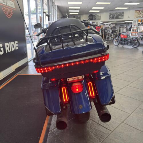 2022 Harley-Davidson® Road Glide® Reef Blue thumb 1