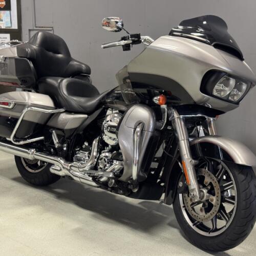 FLTRU 2016 Road Glide® Ultra thumb 3