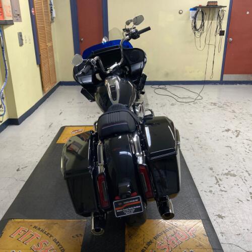 2026 Harley-Davidson® Road Glide® MIDNIGHT EMBER FLTRX thumb 0