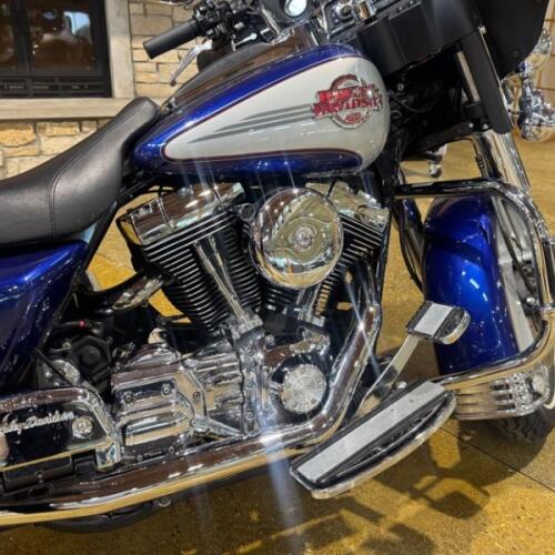 FLHTCUI 2006 Electra Glide® Ultra Classic® thumb 2