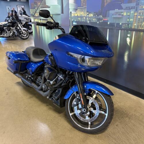 2024 Harley-Davidson® Road Glide™ FLTRX thumb 1