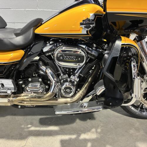 2022 Harley-Davidson® CVO™ Road Glide® Limited Hightail Yellow Pearl FLTRKSE thumb 1