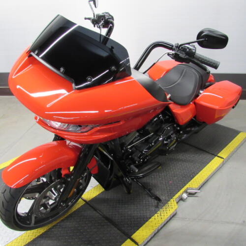 FLTRX 2026 Road Glide® thumb 1