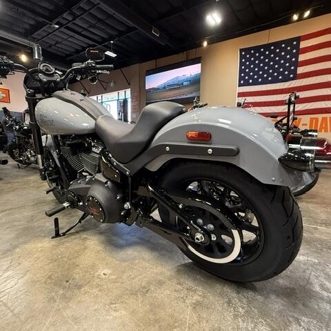2026 Harley-Davidson® Low Rider™ S Dark Billiard Gray Black Trim thumb 0