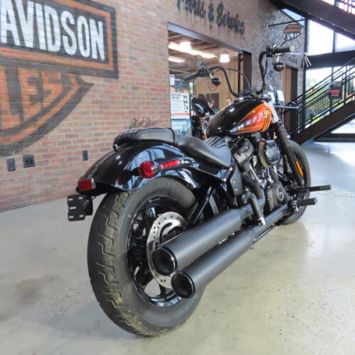 2023 Harley-Davidson® Street Bob® 114 FXBBS thumb 1
