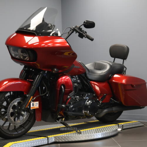 2018 Harley-Davidson® Road Glide® Special Wicked Red thumb 0