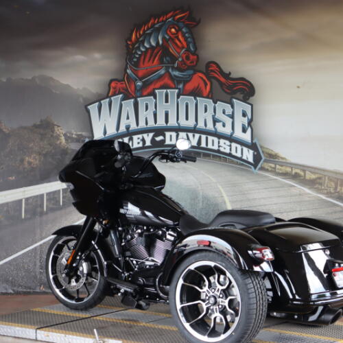 FLTRT 2026 Road Glide 3 thumb 1