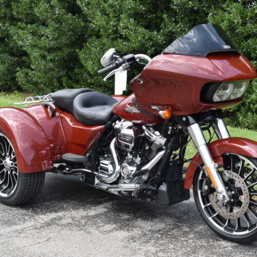 Used 2024 Harley-Davidson Road Glide 3 for Sale in Sarasota, FL thumb 3