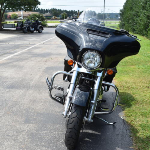 FLHXS 2016 Street Glide® Special thumb 2
