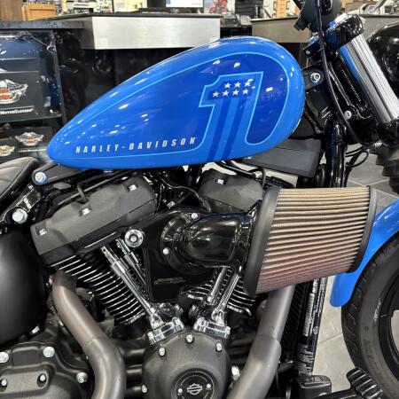 2022 Street Bob 114CI thumb 1