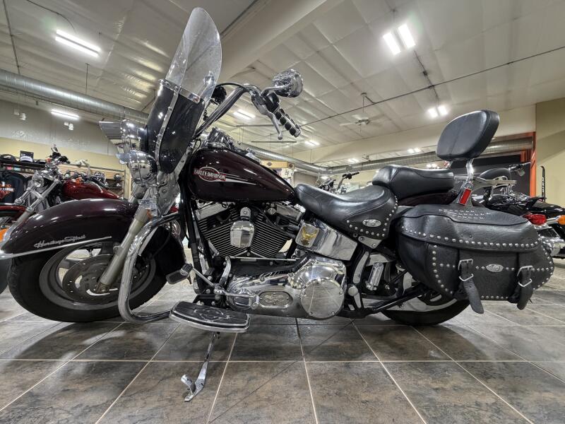 2005 Harley-Davidson® Heritage Softail® Classic Black Cherry