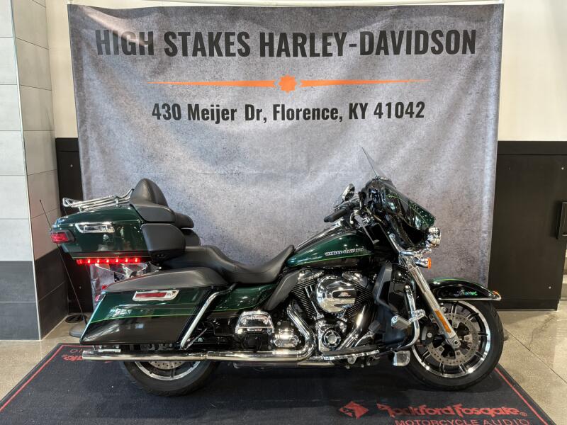 2015 Harley-Davidson® Ultra Limited Two-Tone Deep Jade Pearl/Vivid Black FLHTK