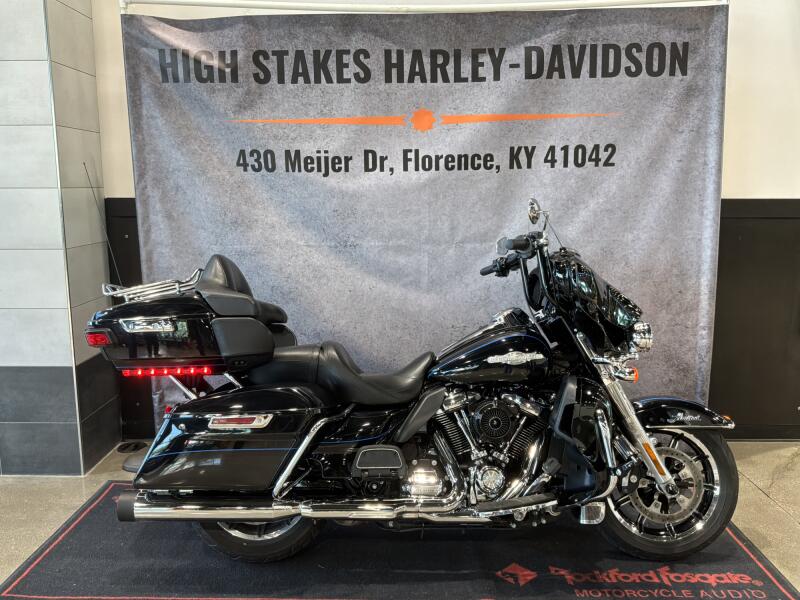 2019 Harley-Davidson® Ultra Limited Vivid Black