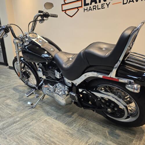 2009 Harley-Davidson® Softail® Custom Vivid Black FXSTC thumb 0