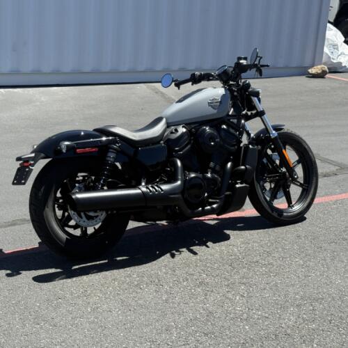 RH975 2025 Nightster™ thumb 3