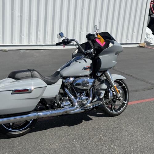 FLTRX 2025 Road Glide™ thumb 1