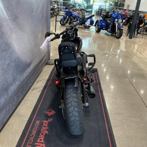 2022 Harley-Davidson® Fat Bob® 114 Vivid Black thumb 0