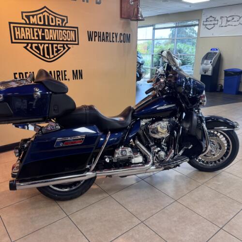 2012 Harley-Davidson® Electra Glide® Ultra Limited Big Blue Pearl/Vivid Black thumb 1