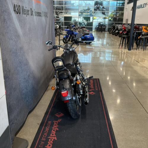 2016 Harley-Davidson® 1200 Custom Charcoal Pearl XL1200C thumb 0