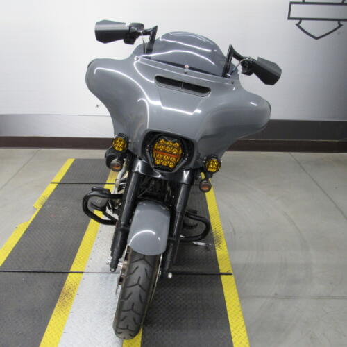 FLHXST 2022 Street Glide® ST thumb 2