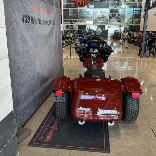 2024 Harley-Davidson® Road Glide® 3 Red Rock FLTRT thumb 0